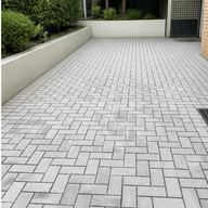 Patio & Outdoor Areas